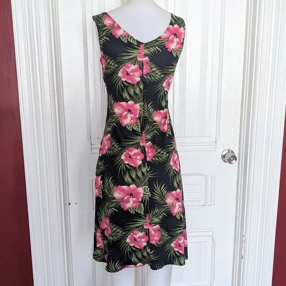 Pinup Couture Tiki Hibiscus Dress PUG - Picture 4 of 10